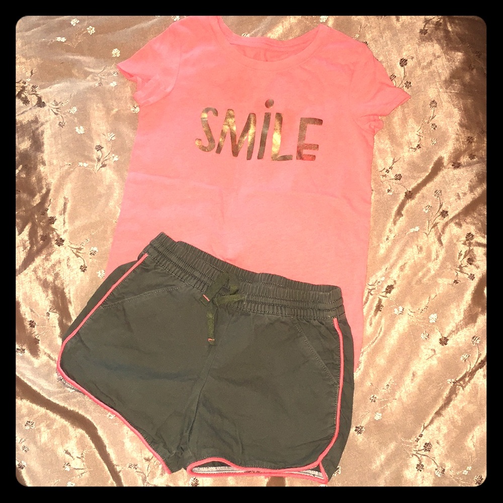 5T Girls Shirt and Shorts Outfit - SMILE!!